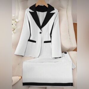 Elegant White and Black Woman’s Tuxedo Pants Suit. Size S